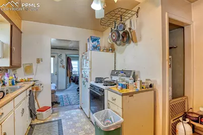 1509 W Platte Avenue, Colorado Springs, CO 80904 - Photo 32