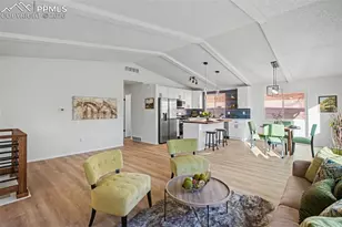 2670 Roundtop Dr, Colorado Springs, CO 80918 - Photo 8