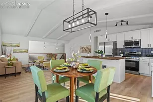 2670 Roundtop Dr, Colorado Springs, CO 80918 - Photo 10