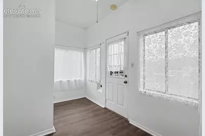3116 W Pikes Peak Avenue, Colorado Springs, CO 80904 - Photo 8