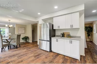 322 W Cheyenne Mountain Boulevard, Colorado Springs, CO 80906 - Photo 8