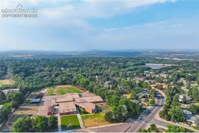 322 W Cheyenne Mountain Boulevard, Colorado Springs, CO 80906 - Photo 46