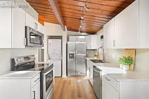 3218 N Arcadia St, Colorado Springs, CO 80907 - Photo 10