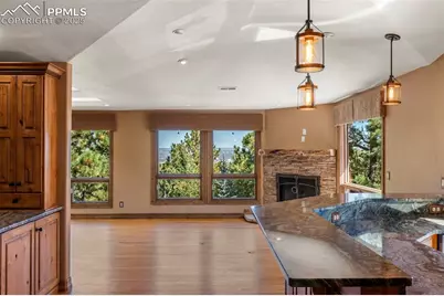 40 Upland Road, Colorado Springs, CO 80906 - Photo 18