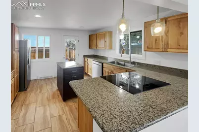 3706 N Chestnut Street, Colorado Springs, CO 80907 - Photo 2