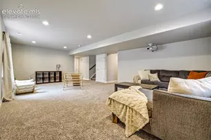 6022 Meadowbank Ln, Colorado Springs, CO 80925 - Photo 30