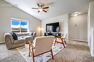 6022 Meadowbank Ln, Colorado Springs, CO 80925 - Photo 6