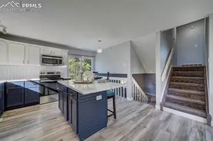 3378 Foxridge Dr, Colorado Springs, CO 80916 - Photo 8