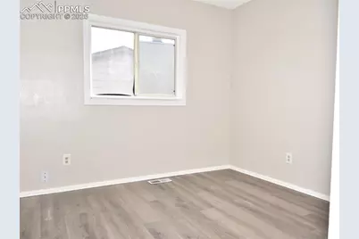 4233 Moonbeam Drive, Colorado Springs, CO 80916 - Photo 12