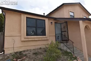 4233 Moonbeam Dr, Colorado Springs, CO 80916 - Photo 2