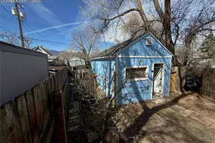 220 Willow St, Colorado Springs, CO 80903 - Photo 26