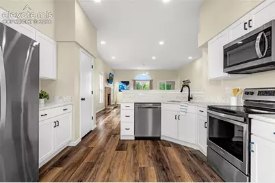 2830 Helmsdale Drive, Colorado Springs, CO 80920 - Photo 8