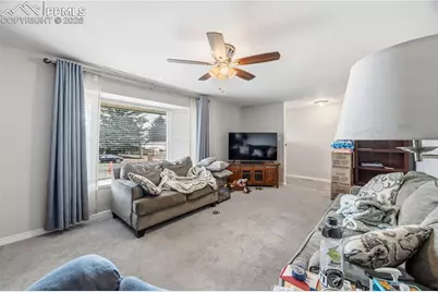 2122 Sussex Lane, Colorado Springs, CO 80909 - Photo 4