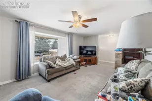 2122 Sussex Ln, Colorado Springs, CO 80909 - Photo 4