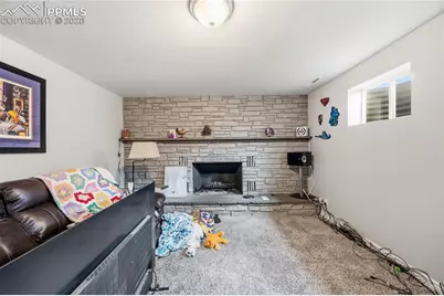 2122 Sussex Lane, Colorado Springs, CO 80909 - Photo 22