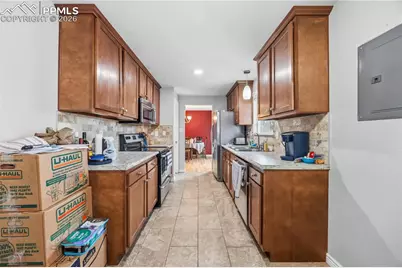 2122 Sussex Lane, Colorado Springs, CO 80909 - Photo 8