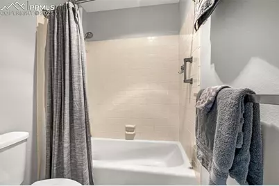 1130 Fontmore Road #D, Colorado Springs, CO 80904 - Photo 20