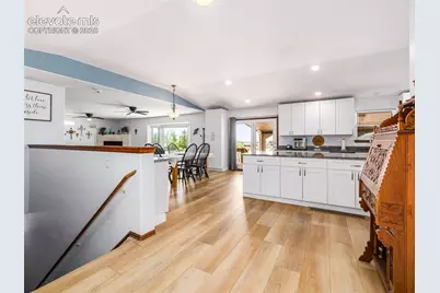 1195 S Los Charros Drive, Pueblo, CO 81007 - Photo 2