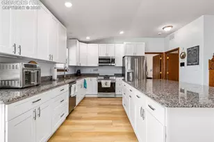 1195 S Los Charros Dr, Pueblo, CO 81007 - Photo 4