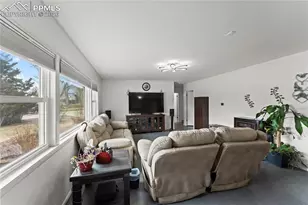 632 Pinon Dr, Colorado Springs, CO 80905 - Photo 10