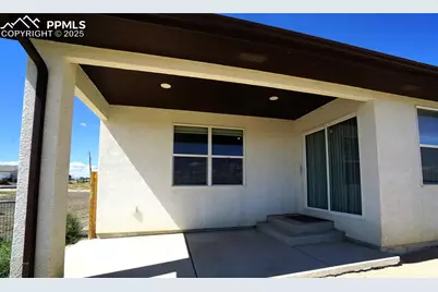 1392 N Moonbeam Drive, Pueblo, CO 81007 - Photo 32