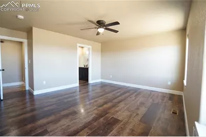1392 N Moonbeam Drive, Pueblo, CO 81007 - Photo 12
