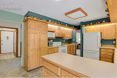 5325 Autumn Hills Court, Colorado Springs, CO 80919 - Photo 12