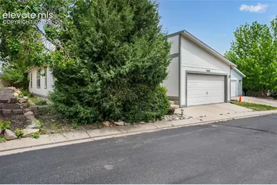 2550 Wheaton Drive, Colorado Springs, CO 80904 - Photo 2