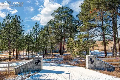 13950 Herring Road, Colorado Springs, CO 80908 - Photo 44