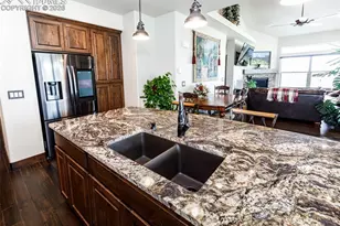 1922 Sunshine Peak Dr, Loveland, CO 80538 - Photo 20