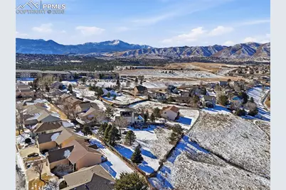 6085 Red Hill Circle, Colorado Springs, CO 80919 - Photo 36