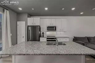 5658 Mammoth Ln, Colorado Springs, CO 80927 - Photo 10