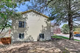 6450 Mesedge Dr, Colorado Springs, CO 80919 - Photo 48