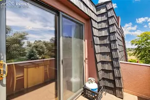 2927 Mesa Rd, Colorado Springs, CO 80904 - Photo 18