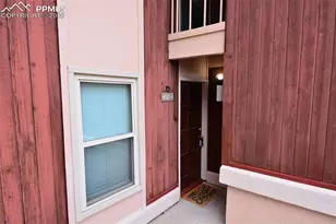 4521 N Carefree Cir, Colorado Springs, CO 80917 - Photo 2