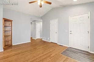 2338 Jeanette Way, Colorado Springs, CO 80951 - Photo 4