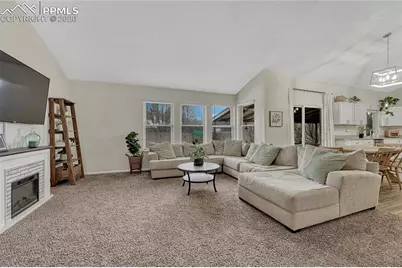 2935 Rolling Wood Loop, Colorado Springs, CO 80918 - Photo 6