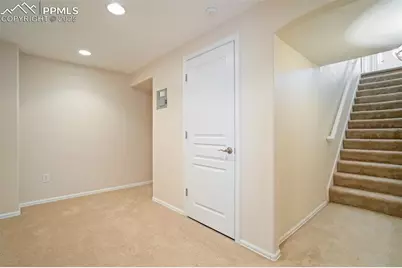 625 Riverview Lane, Colorado Springs, CO 80916 - Photo 34