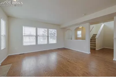 5722 Gallantry Lane, Colorado Springs, CO 80923 - Photo 6