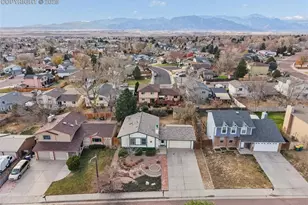 7350 Windy Peak Dr, Colorado Springs, CO 80911 - Photo 8