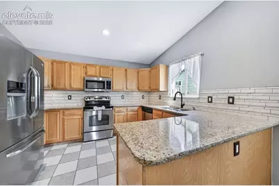 843 Eagle Bend Drive, Colorado Springs, CO 80911 - Photo 8