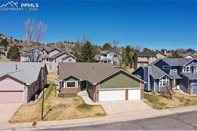 1250 Bison Ridge Drive, Colorado Springs, CO 80919 - Photo 2
