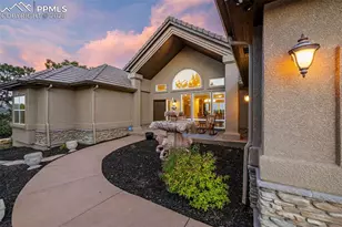 2195 Wake Forest Ct, Colorado Springs, CO 80918 - Photo 2