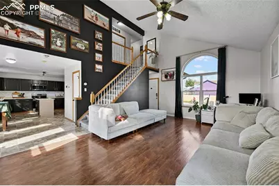 7427 Middle Bay Way, Fountain, CO 80817 - Photo 2