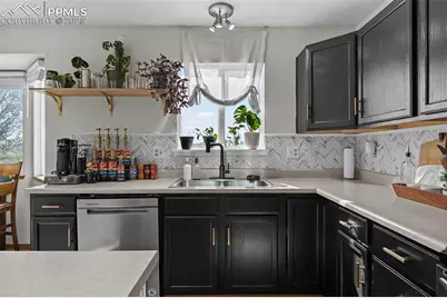 7427 Middle Bay Way, Fountain, CO 80817 - Photo 8