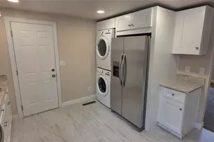 4550 London Ln, Colorado Springs, CO 80916 - Photo 8