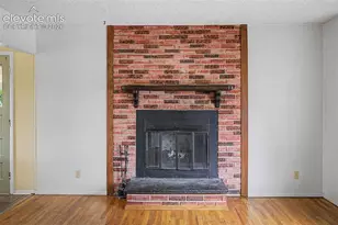 405 Redwood Dr, Colorado Springs, CO 80907 - Photo 8
