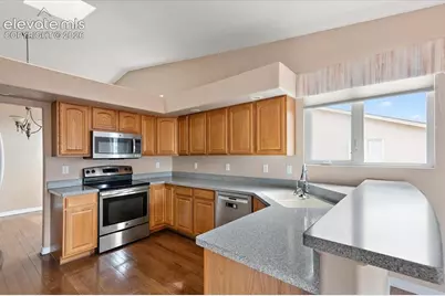 1925 Kingsroyal Boulevard #P, Pueblo, CO 81005 - Photo 8