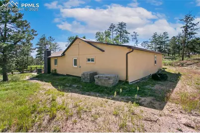 5620 Shoup Road, Colorado Springs, CO 80908 - Photo 18