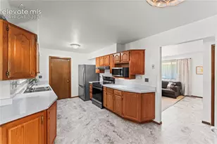 4025 N Carefree Cir, Colorado Springs, CO 80917 - Photo 8